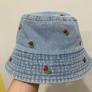 Denim Bucket Hats for Women Foldable Sun Hats Y2K Hats Cute Beach Hats Aesthetic Wide Brim Sun Protection Hats