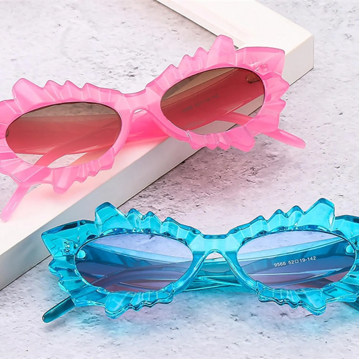Fashion Cat Eye Sunglasses for Women Punk Gradient Trends Men Uv400