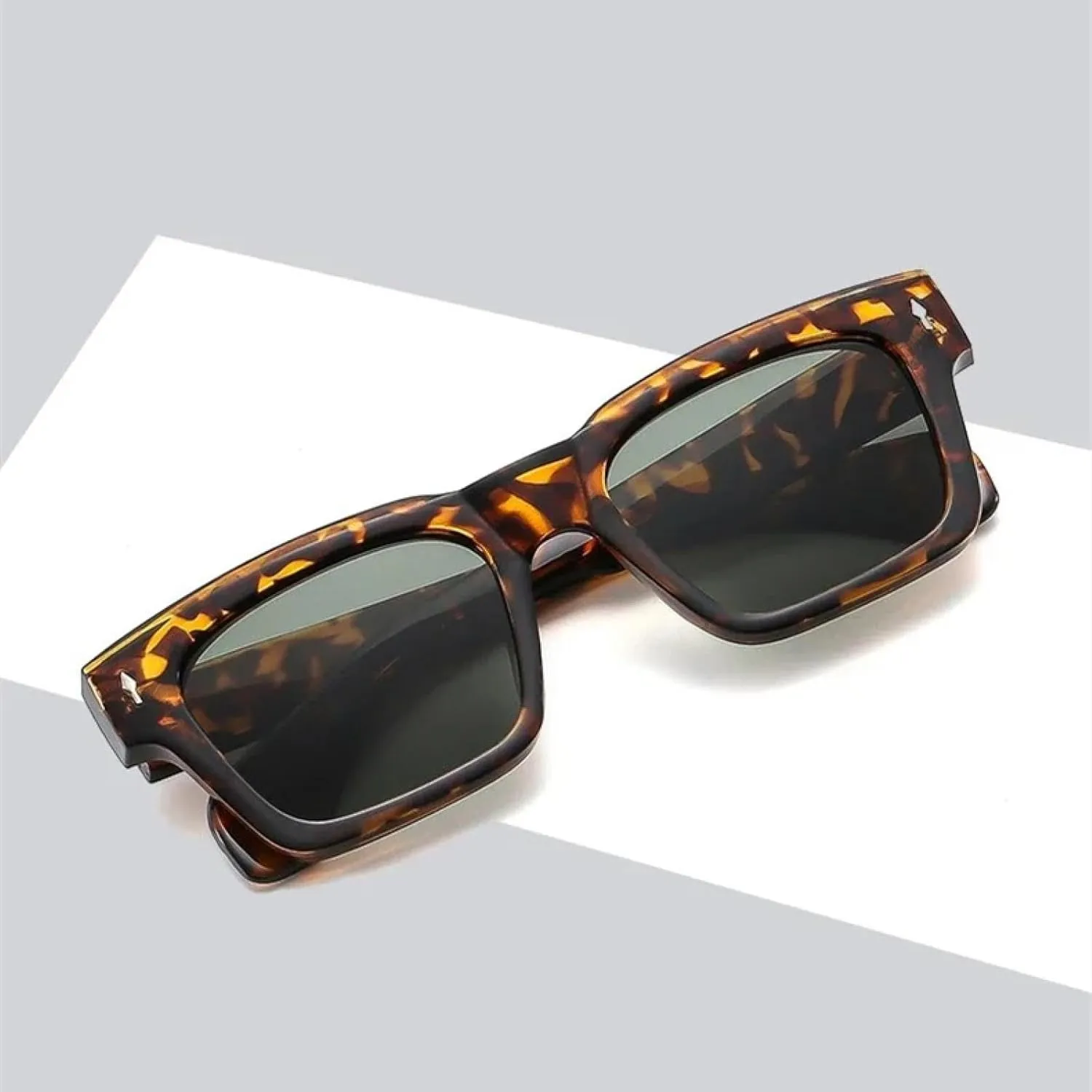 Fashion Men Sunglasses Retro Shades Uv400 Rivets Women Punk Olive Trending
