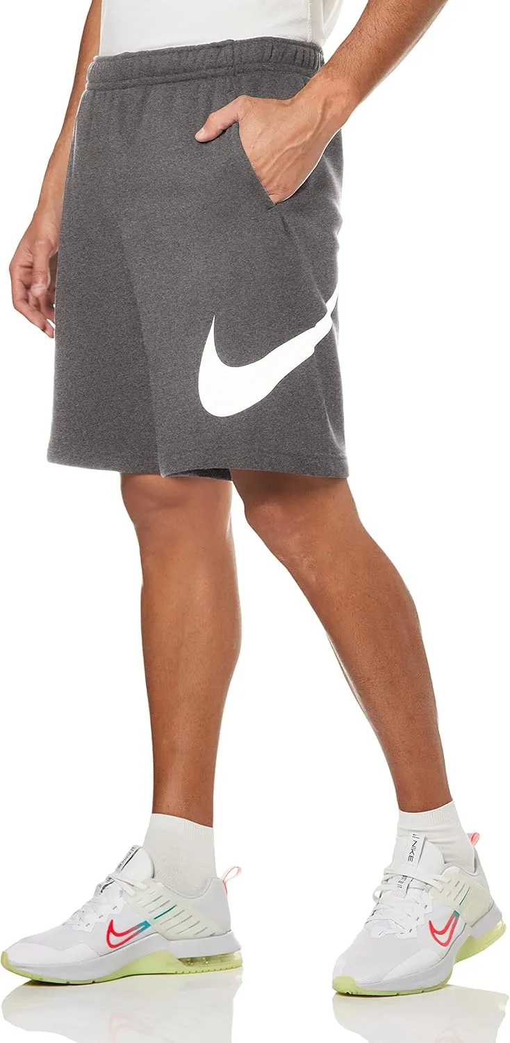 Nike Men's Sportswear Club Short Basketball Graphic