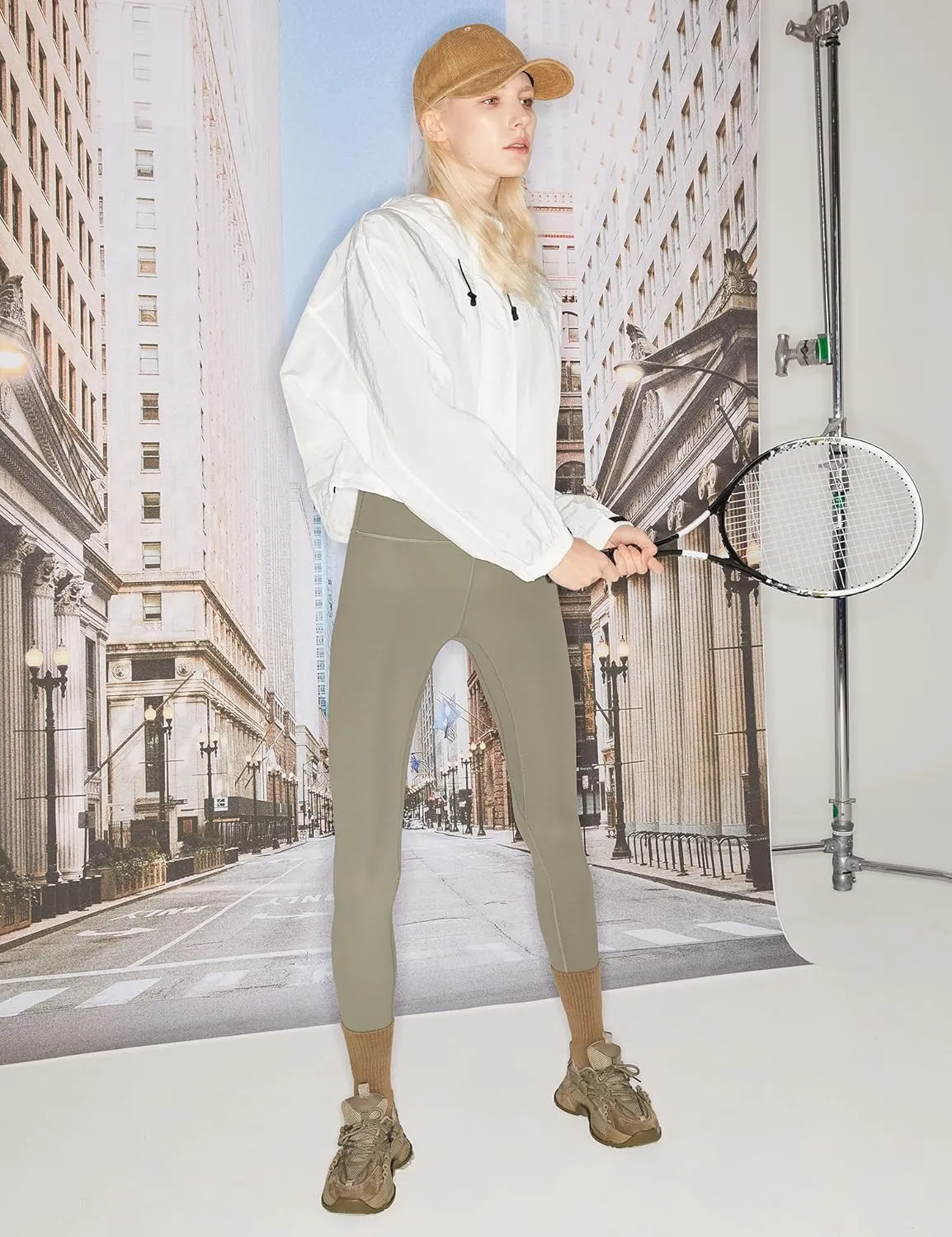 Orolay Women's Cropped Athletic Jacket Workout Running Yoga Gym Activewear Zip-Up Sun Protection Hoodie Summer Jackets