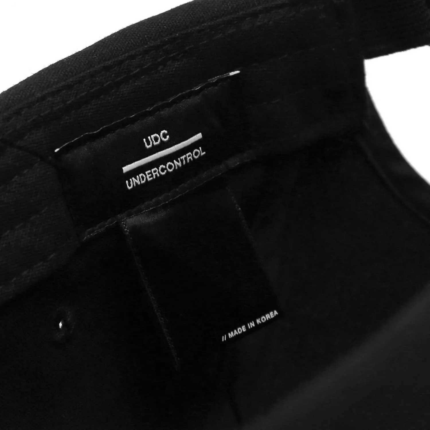 UNDERCONTROL Brimless Trawler Leon Harbour Camp Fisherman Tactical Buckle No Visor Docker Beanie for Men & Women Korea
